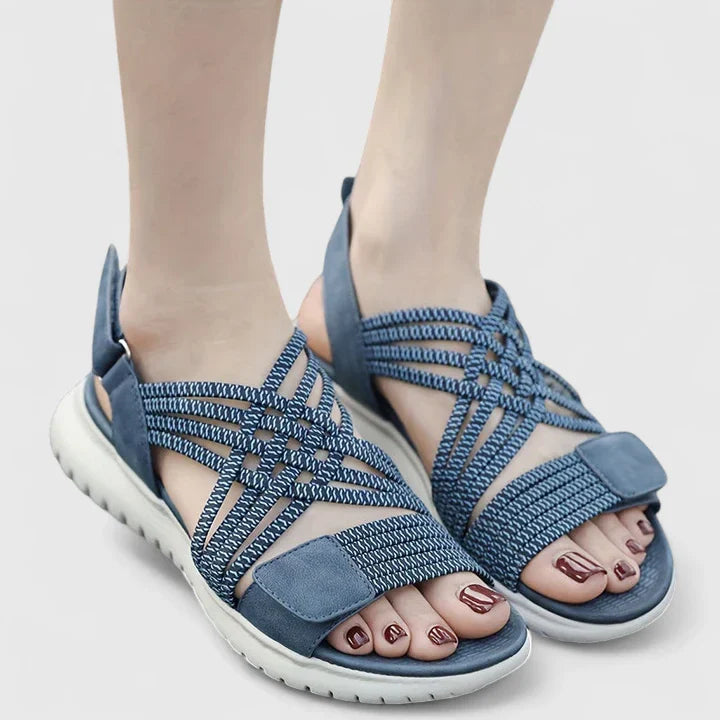 さき | 軽量クロスサンダル