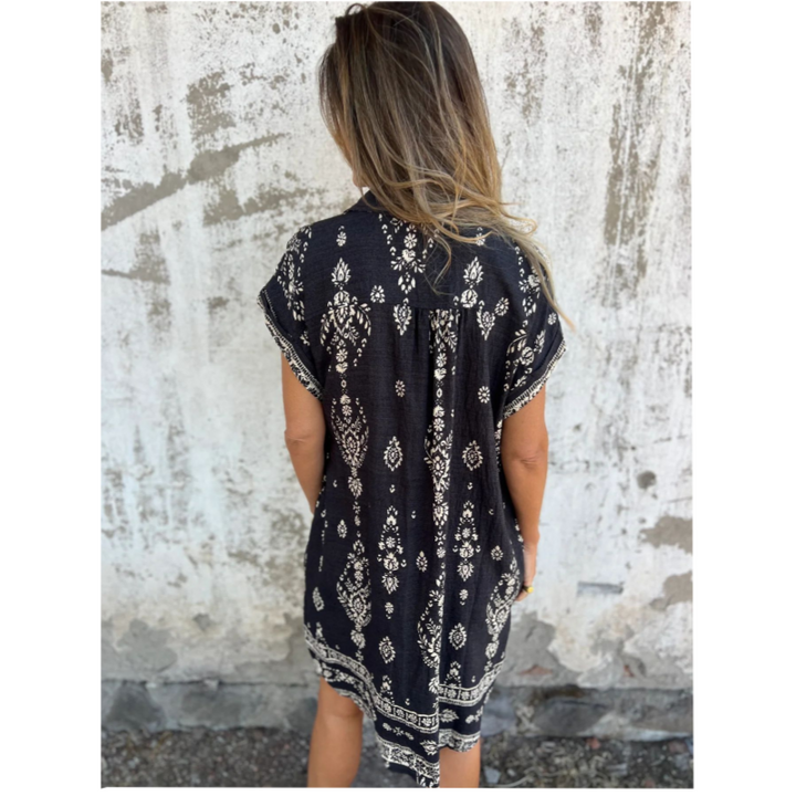 Yaiza| Vestido Detalles Ornamentales